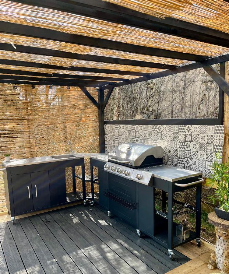 Maison De Mags & Mags Bed & Breakfast Lanouaille Luaran gambar