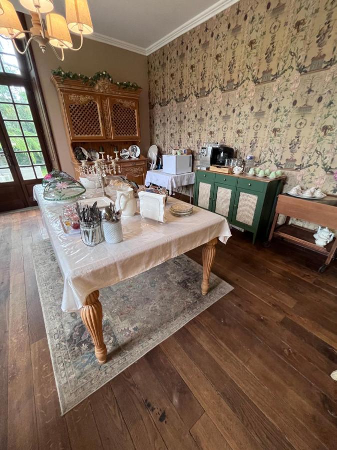 Maison De Mags & Mags Bed & Breakfast Lanouaille Luaran gambar